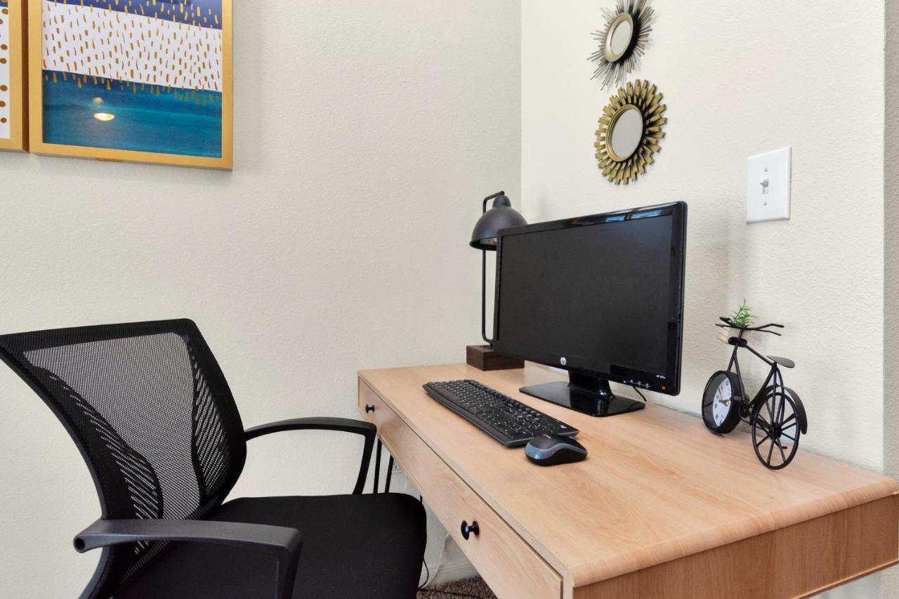 Charming Suite With Gym Near Nrg Medical Center ヒューストン エクステリア 写真