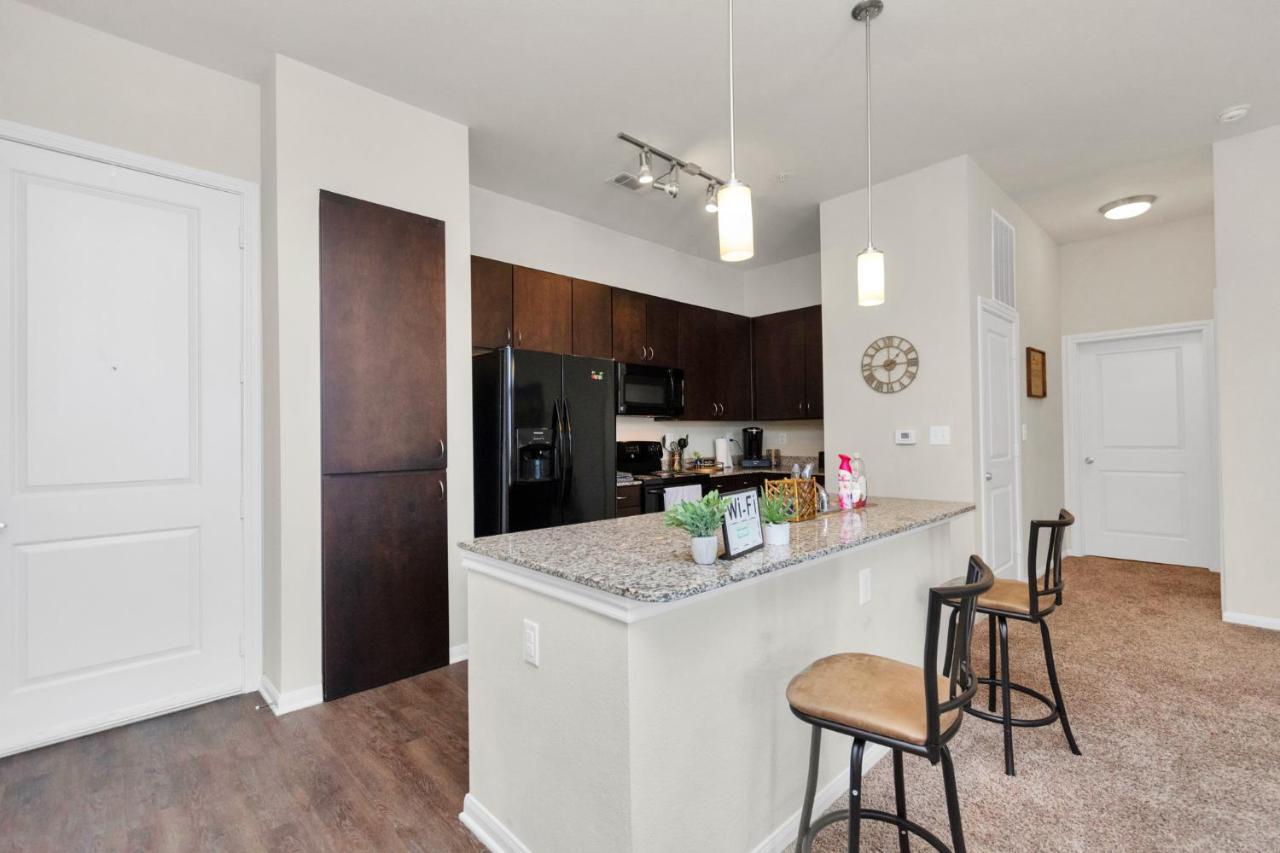Charming Suite With Gym Near Nrg Medical Center ヒューストン エクステリア 写真