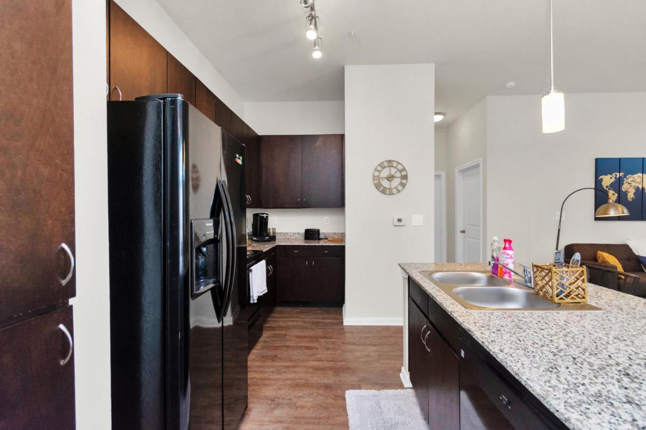 Charming Suite With Gym Near Nrg Medical Center ヒューストン エクステリア 写真